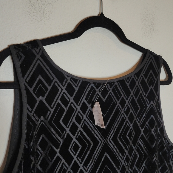NWT WHBM Velvet Burnout Jacquard Geo Black Sleeveless Shift Dress Size XL - Picture 11 of 14